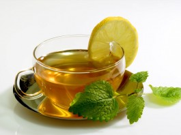 Tisane de menthe ou thé vert