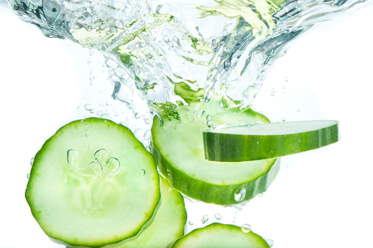 7 avantages de l’eau de concombre