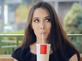 Les nutritionnistes listent 5 boissons à bannir de votre régime alimentaire !