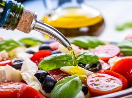 Régime méditerranéen et huile d'olive un coup de pouce pour votre santé cardiovasculaire !