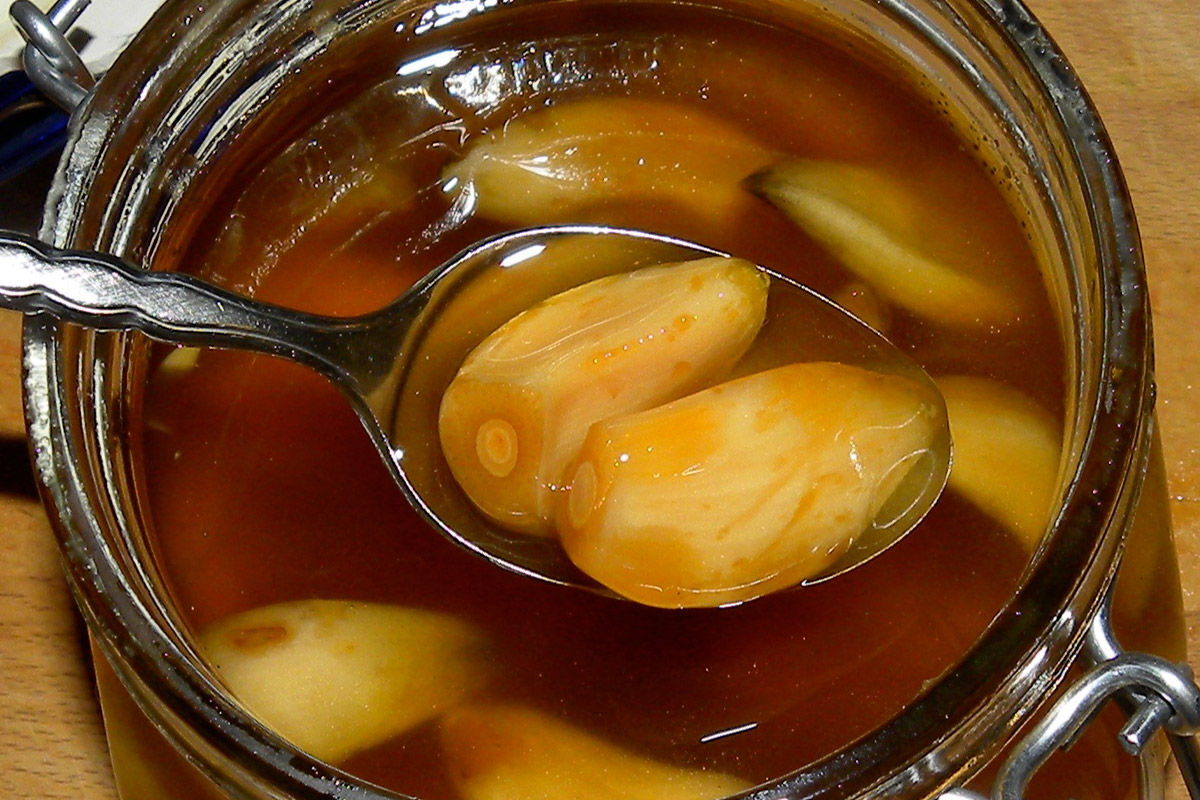 Si vous mangez de l'ail et du miel à jeun, voici ce qui arrive à votre corps !