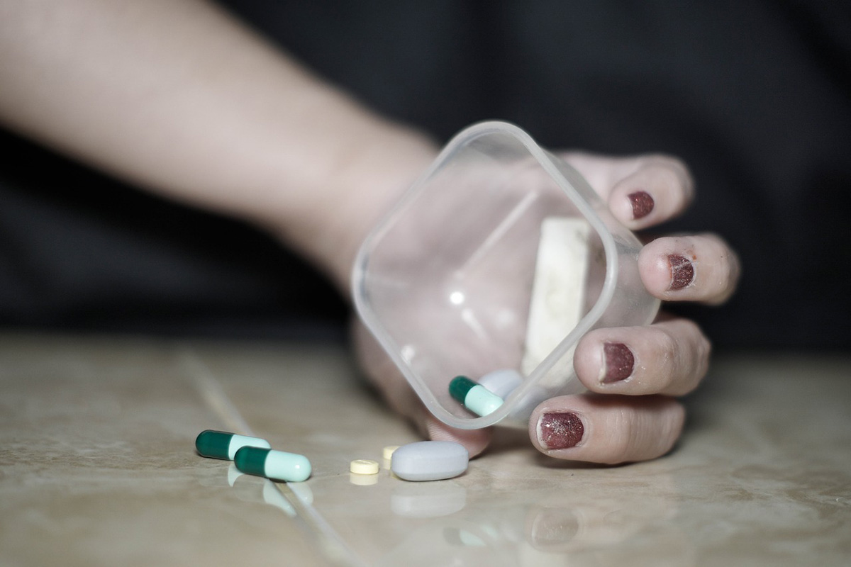 Cinq médicaments pharmaceutiques qui détruisent immédiatement votre santé !