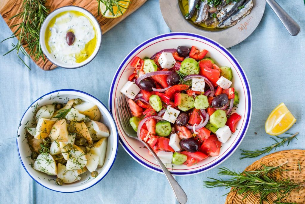 Le régime méditerranéen : un guide complet pour manger sainement et durablement !